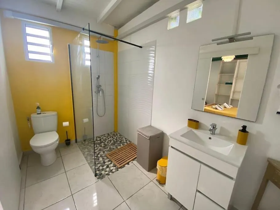 فيلا Myosotis, Charmant Logement Central Avec Piscine Privee, Wifi Et Parking Gratuit بيتي-بور 0*,  غوادلوب